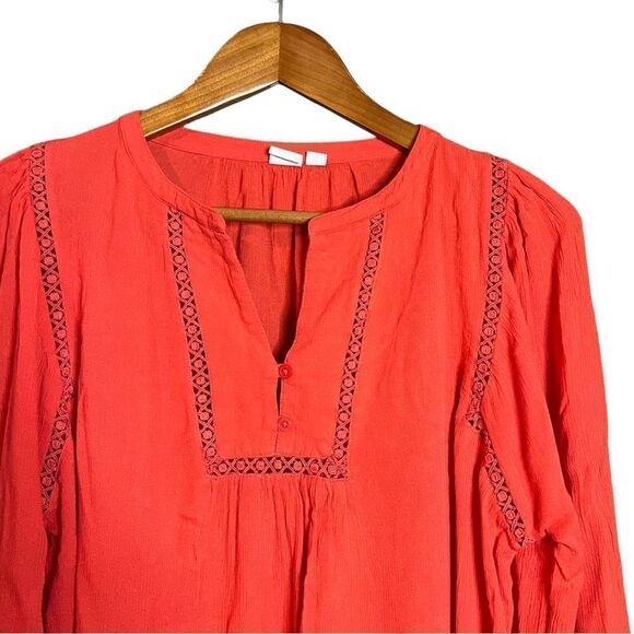 3 for $30! Gap flowy hula red blouse. Size small - Picture 2 of 11